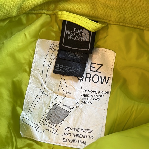 Kids’ North Face Jacket & Snow Pants - Picture 3 of 6